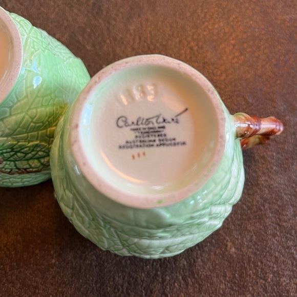 Carlton Ware Sugar and Creamer Set. Made in England of Australian Design - Picture 5 of 7